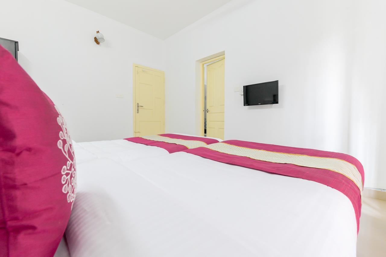 Oyo 11891 Amare Beach Resorts Alappuzha Buitenkant foto