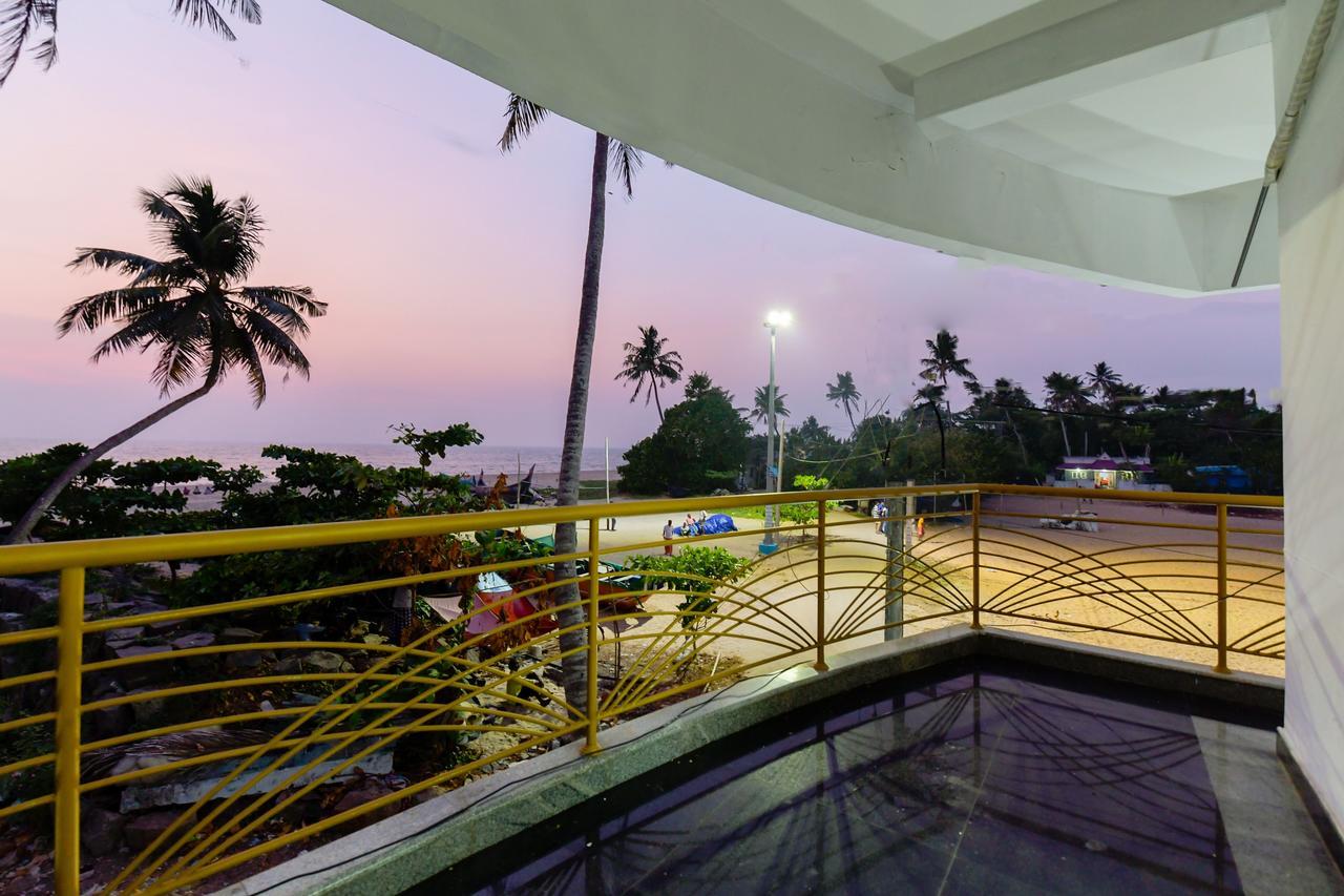 Oyo 11891 Amare Beach Resorts Alappuzha Buitenkant foto